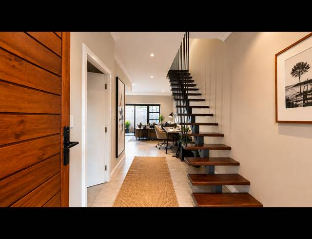 4 BEDROOM TOWNHOUSE FOR SALE IN MORNINGSIDE